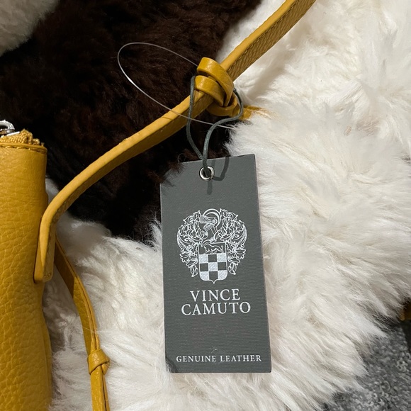 COPY - NWT - Vince Camuto Dania Crossbody bag, turmeric color - Picture 11 of 13